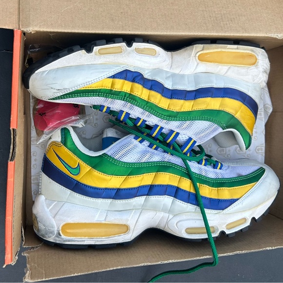 Air Max 95 Brazil World Cup FIFA - Picture 12 of 15